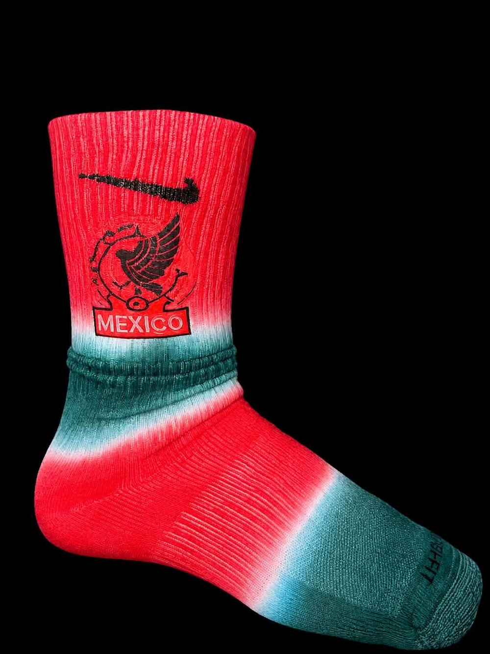 Nike Mexico Gradient Red & Green Athletic Crew Sock Unisex